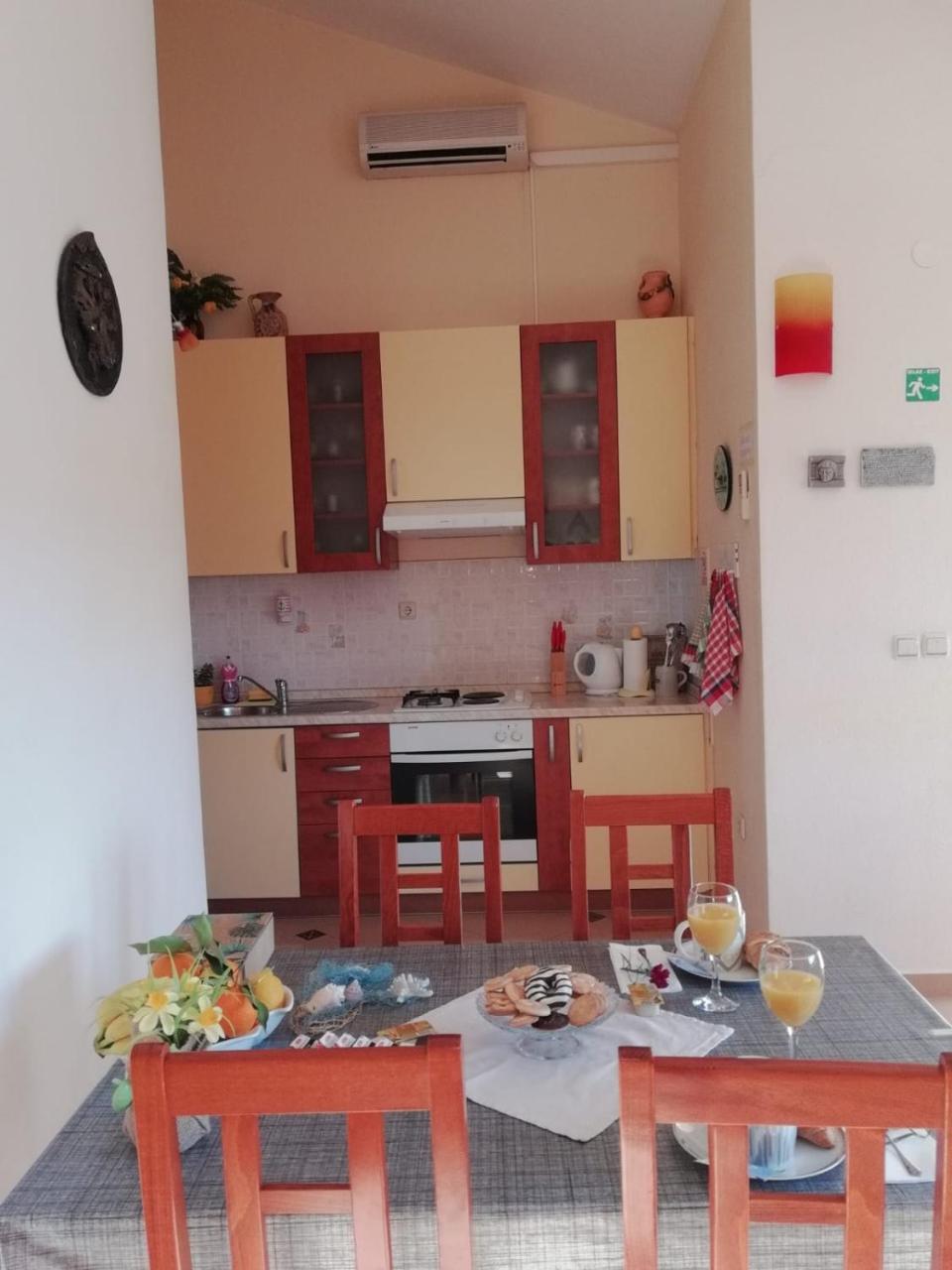 Apartment Marina Slatine Dış mekan fotoğraf
